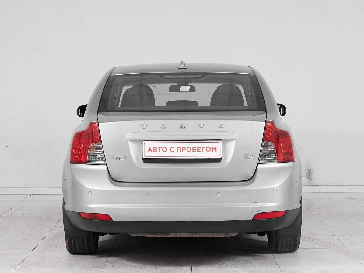 Volvo S40 II Рестайлинг — фото 5