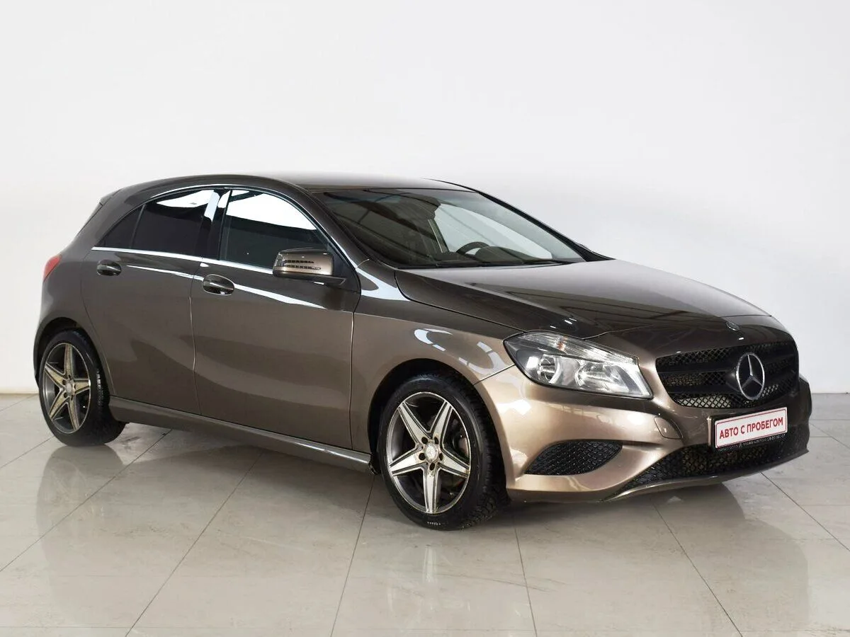Mercedes-Benz A-Класс III (W176) · A180