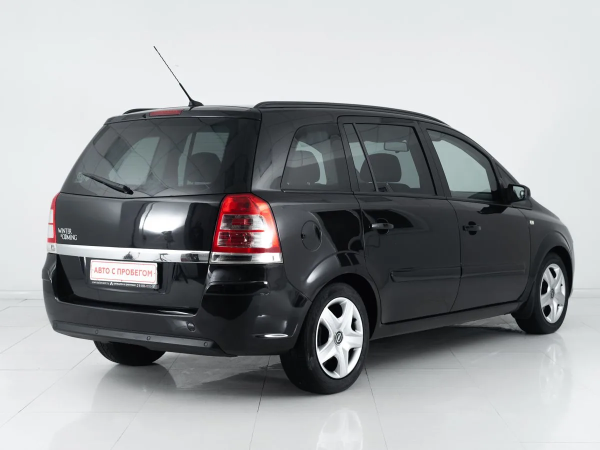 Opel Zafira B Рестайлинг — фото 4