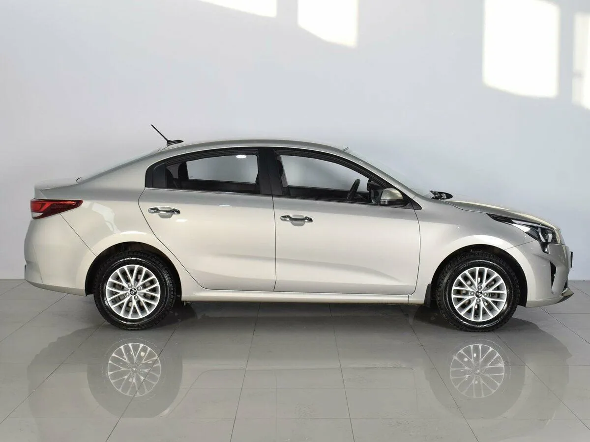 Kia Rio IV Рестайлинг · Comfort — фото 4