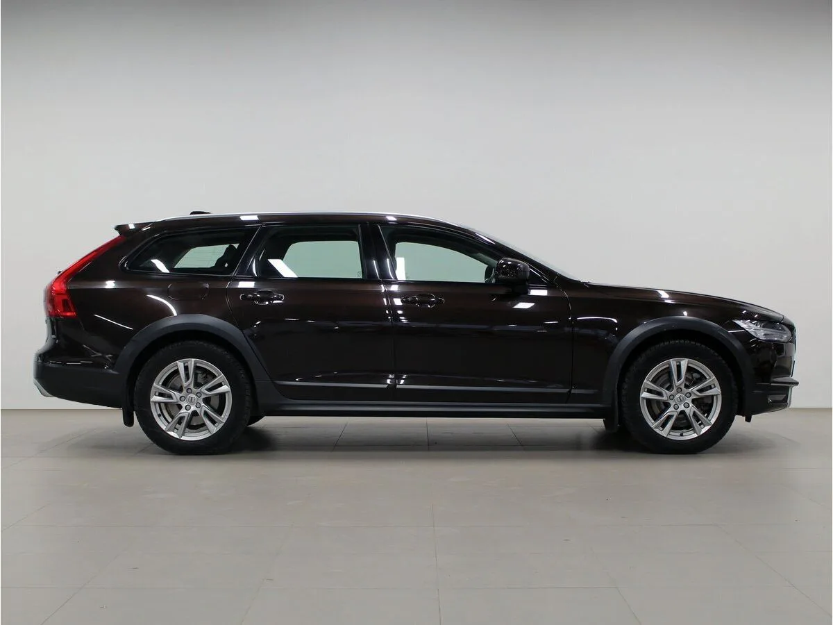 Volvo V90 Cross Country I · Ocean Race — фото 4