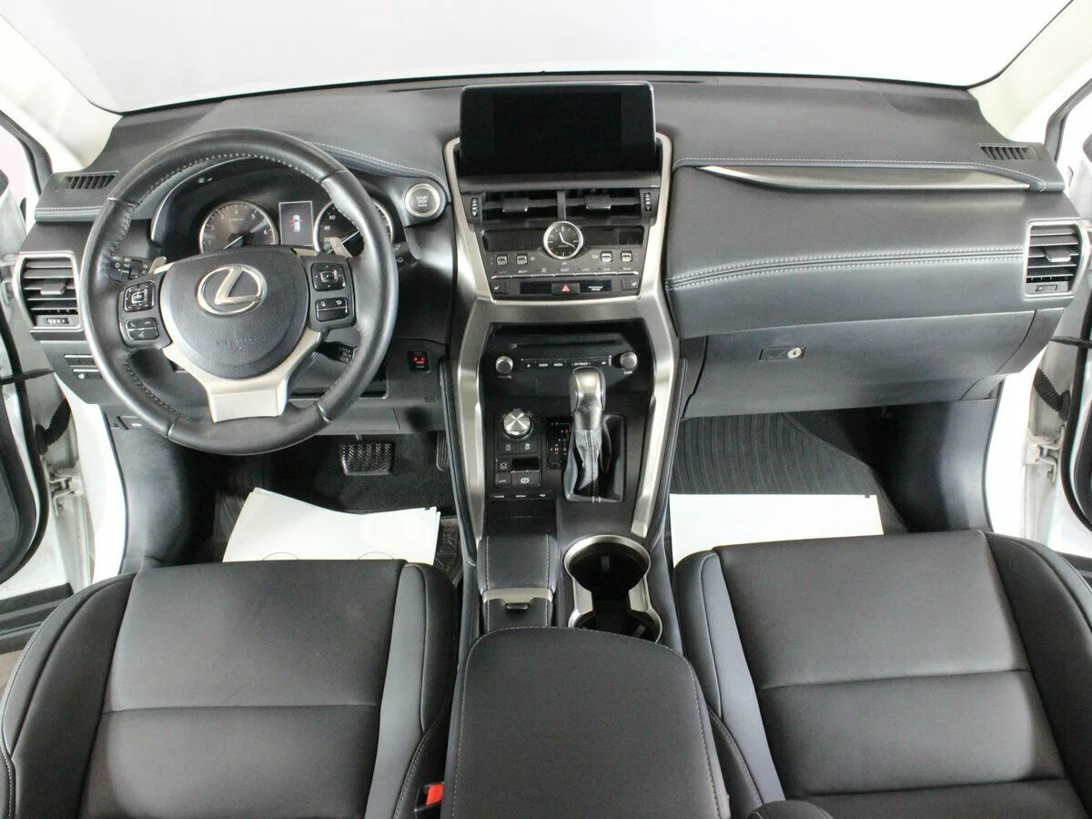 Lexus NX I Рестайлинг — фото 4