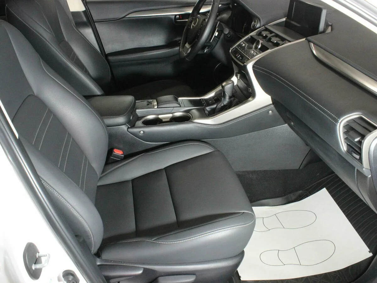 Lexus NX I Рестайлинг — фото 5