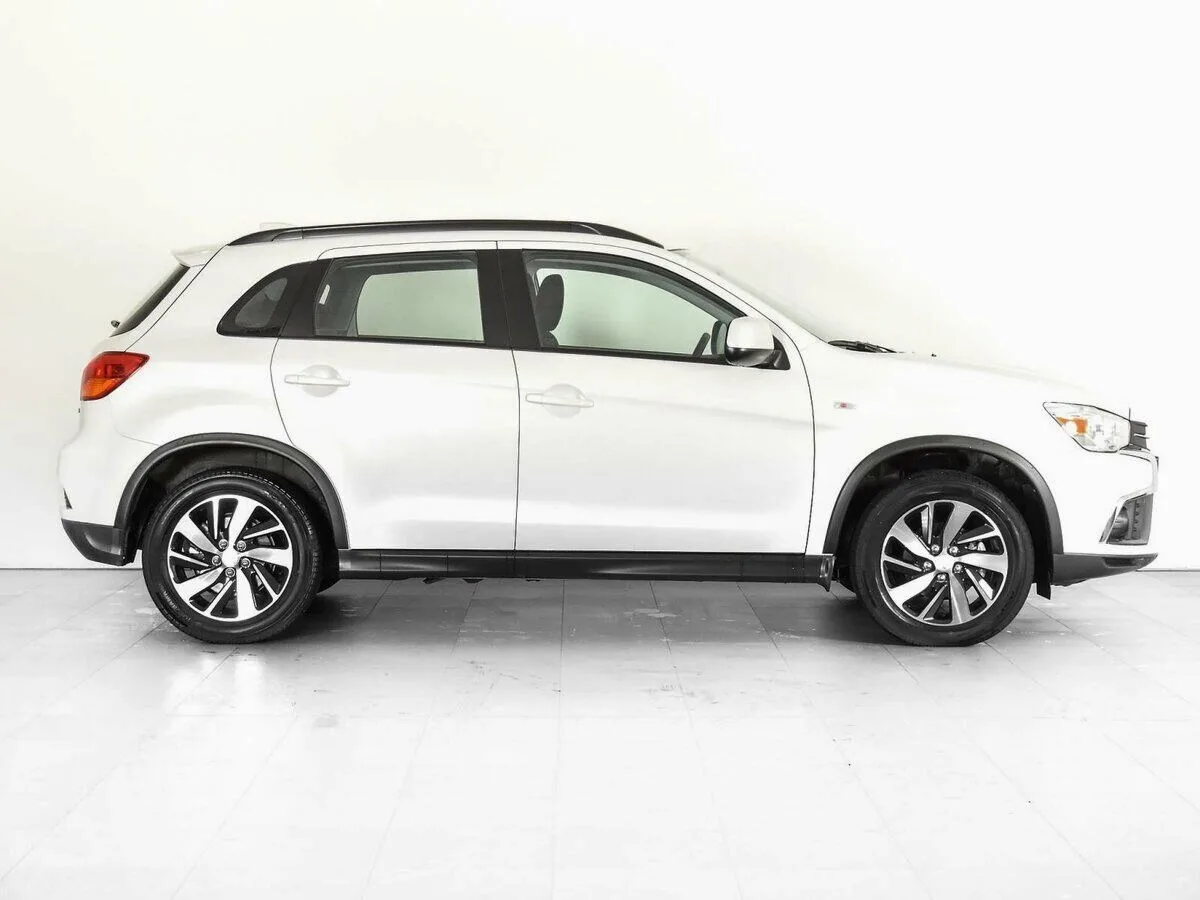Mitsubishi ASX I Рестайлинг 2 — фото 4