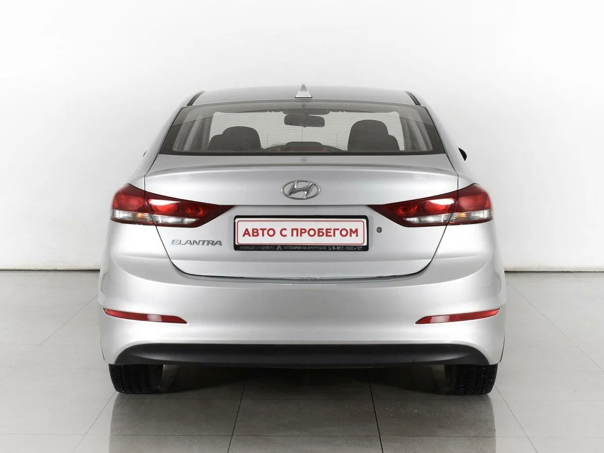 Hyundai Elantra VI (AD) — фото 4