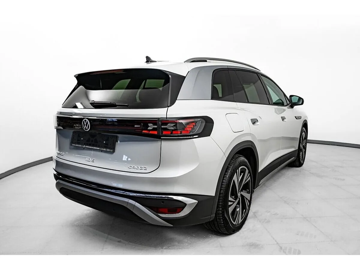 Volkswagen ID.6 Pure + — фото 4