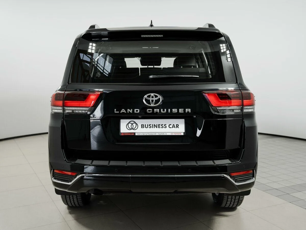 Toyota Land Cruiser 300 Series · Элеганс — фото 5