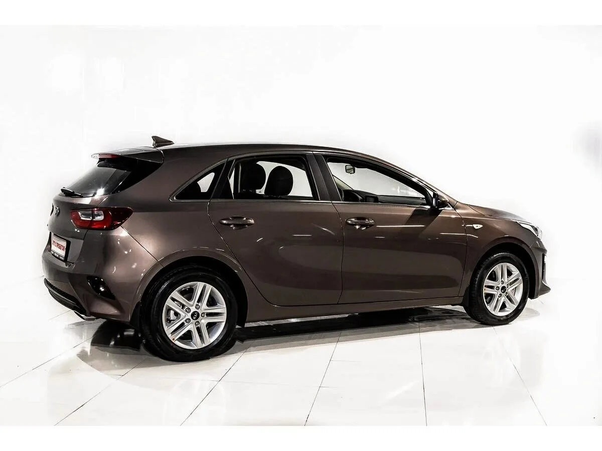 Kia Ceed III · Luxe — фото 2
