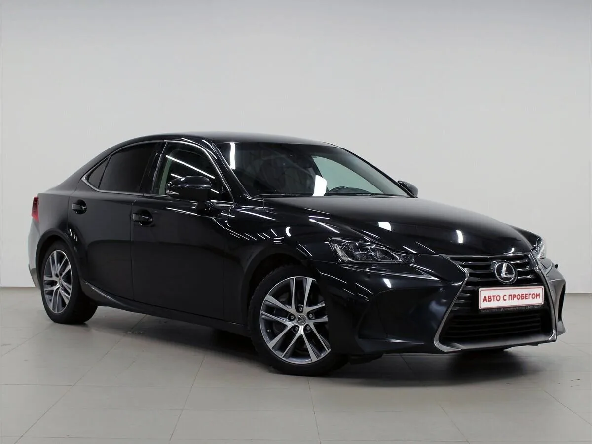 Lexus IS III Рестайлинг — фото 3