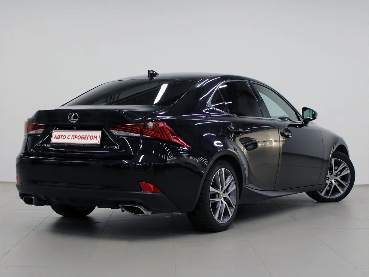 Lexus IS III Рестайлинг — фото 5