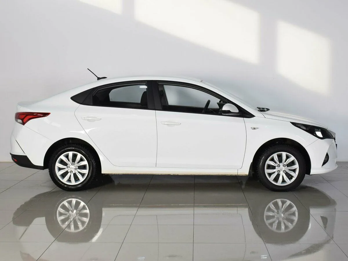 Hyundai Solaris II Рестайлинг · Active Plus — фото 4