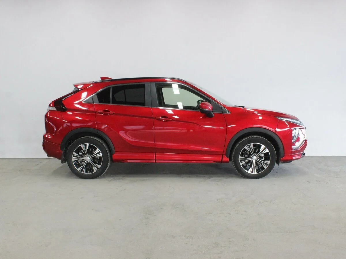 Mitsubishi Eclipse Cross I Рестайлинг · Intense — фото 4