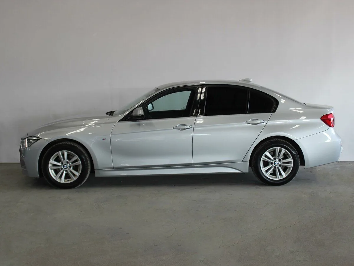 BMW 3 серии VI (F3x) Рестайлинг · 320i xDrive Luxury Line — фото 3