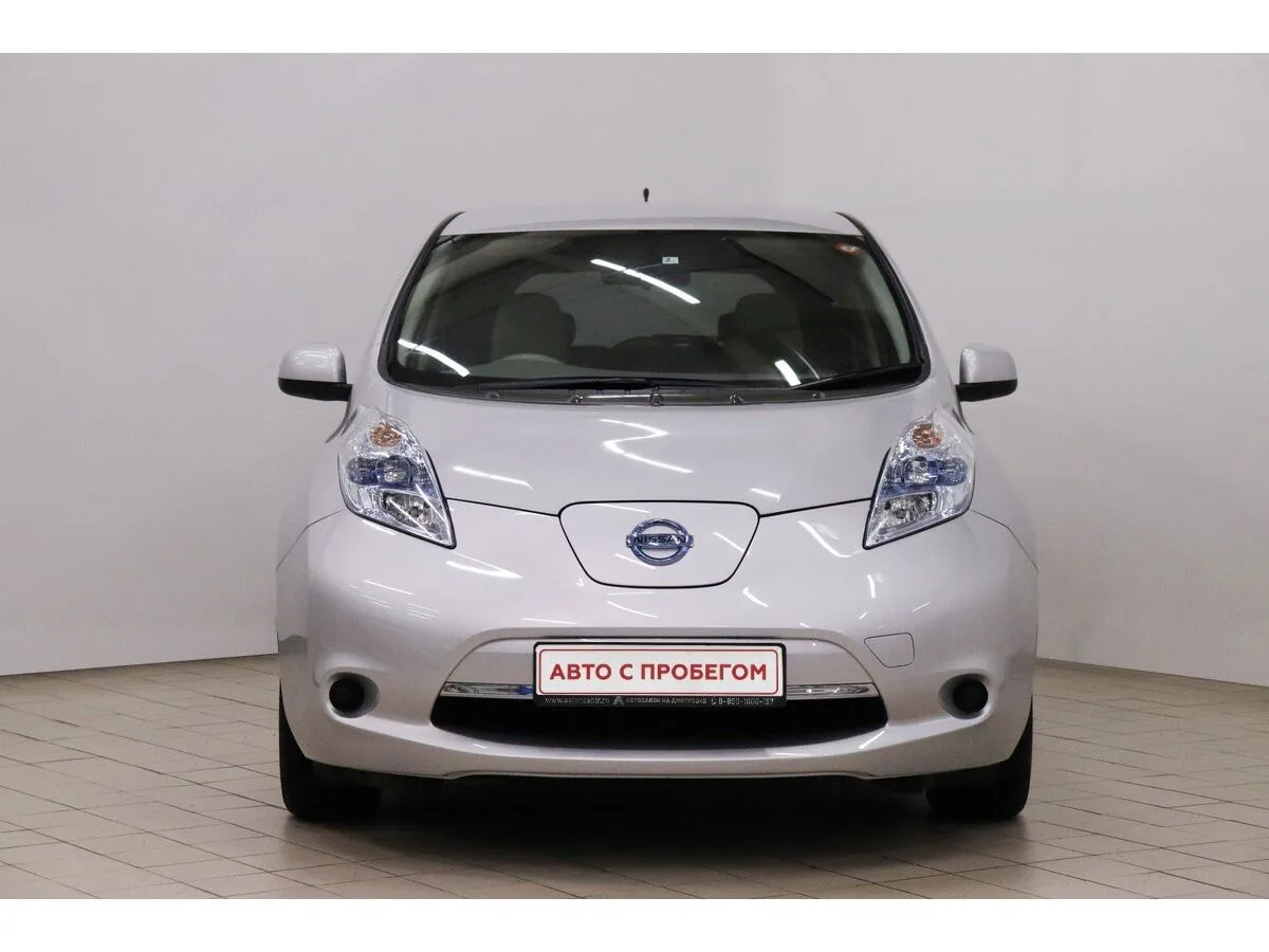 Nissan Leaf I (ZE0/AZE0) — фото 2