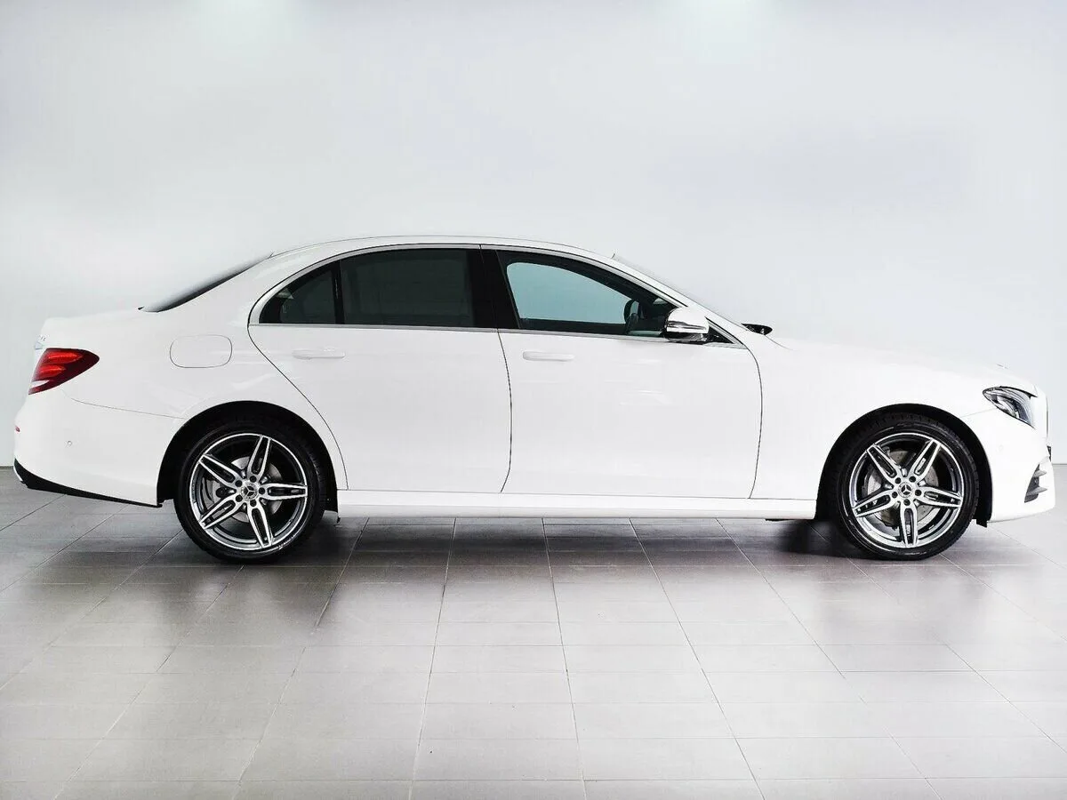 Mercedes-Benz E-Класс V (W213, S213, C238) · E 220 d 4MATIC Luxury — фото 4