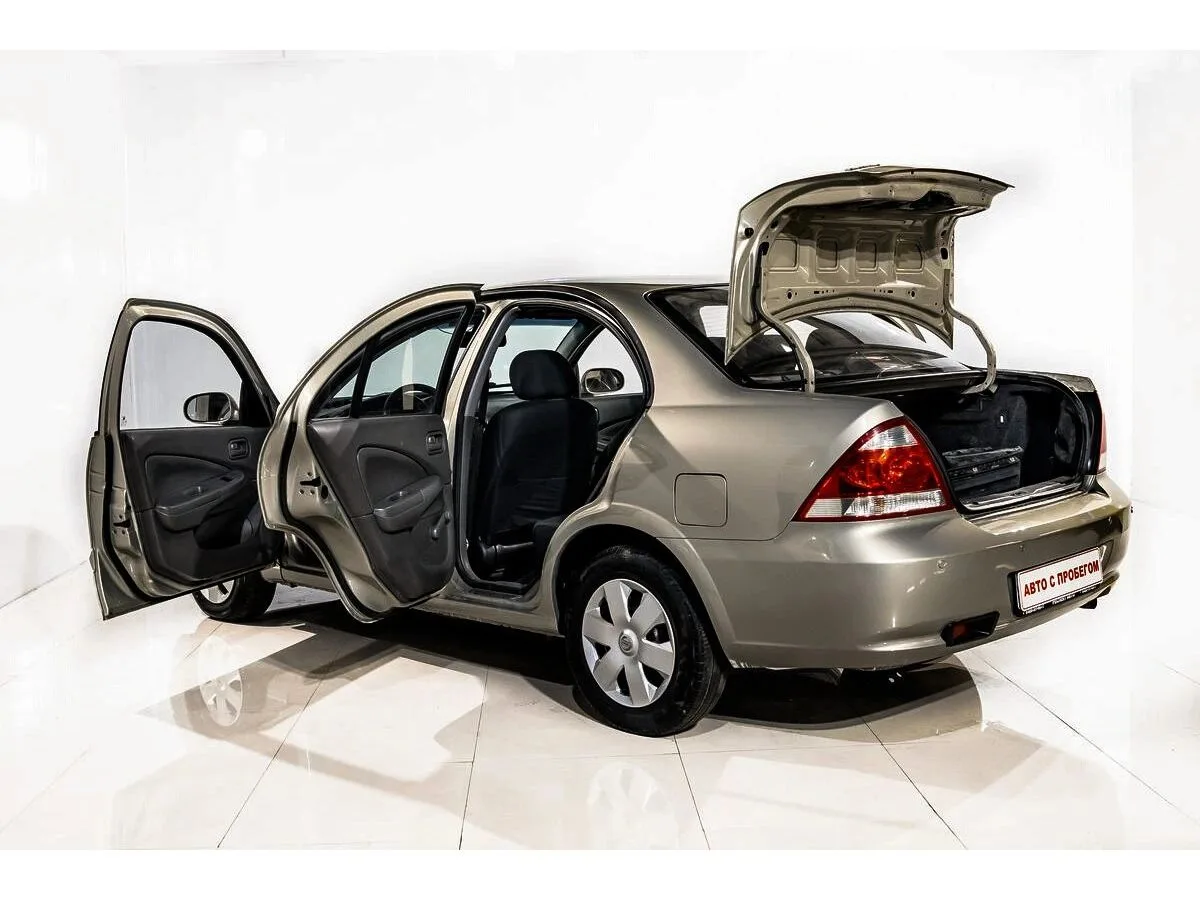 Nissan Almera Classic I — фото 5