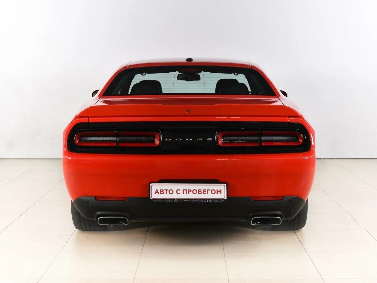 Dodge Challenger III Рестайлинг 2 — фото 5