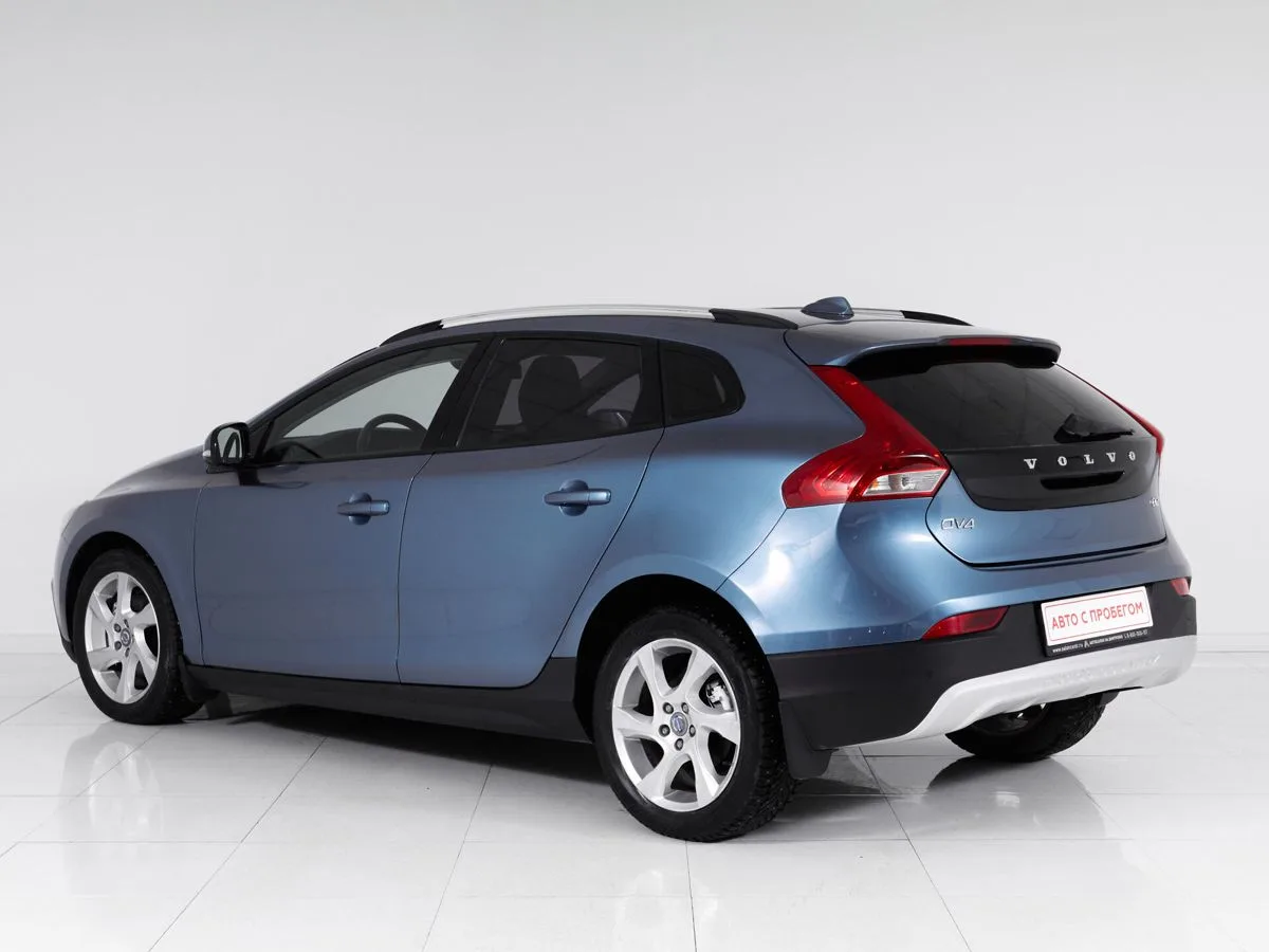 Volvo V40 II — фото 4