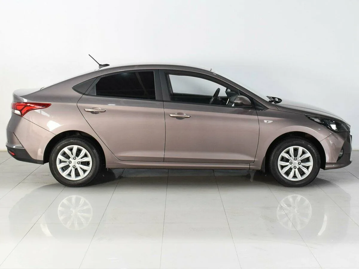 Hyundai Solaris II Рестайлинг · Comfort — фото 4