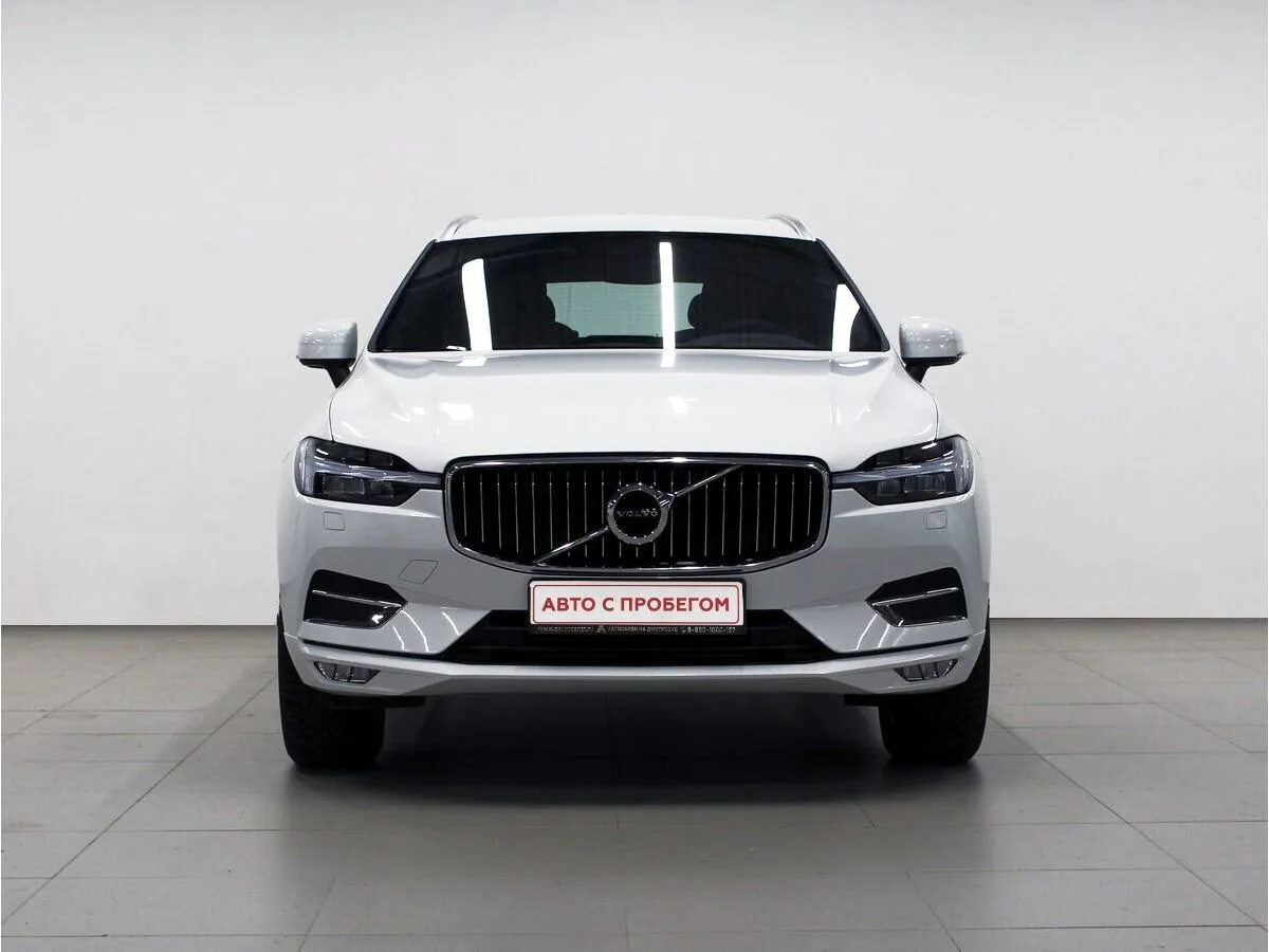Volvo XC60 II · Momentum — фото 2