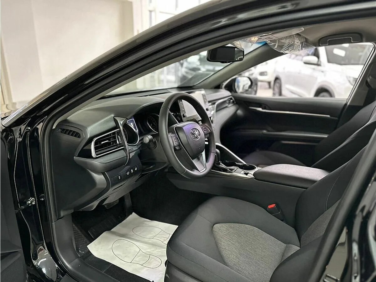 Toyota Camry VIII (XV70) Рестайлинг · Классик — фото 4