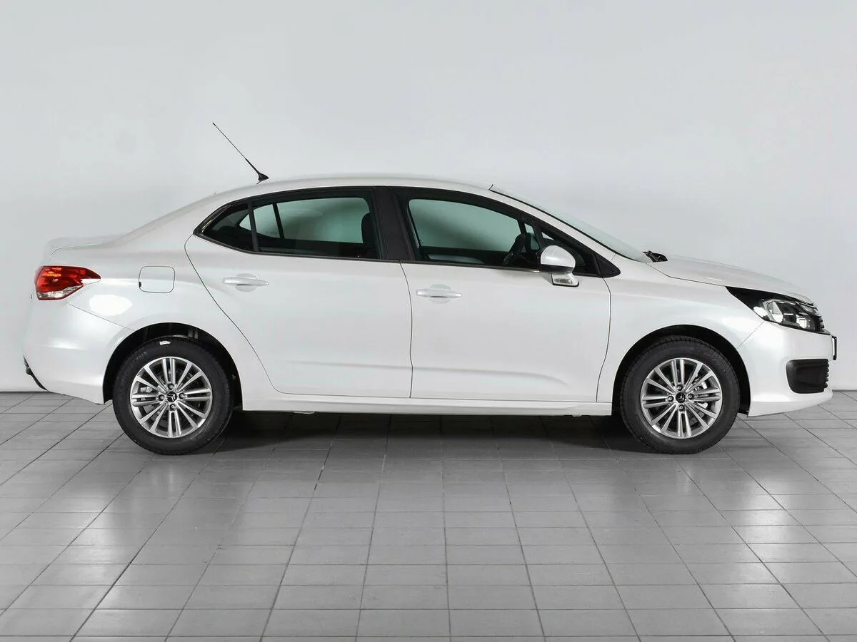 Citroen C4 II Рестайлинг · SHINE — фото 4