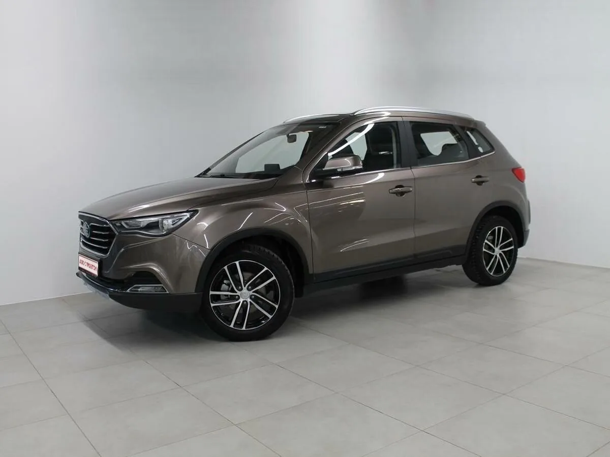 FAW Besturn X40 I · Luxury