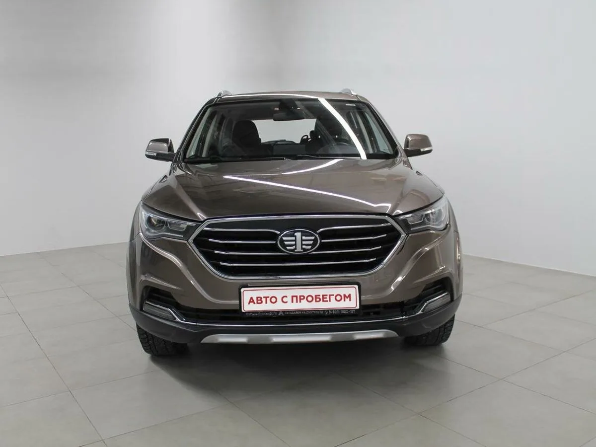 FAW Besturn X40 I · Luxury — фото 2