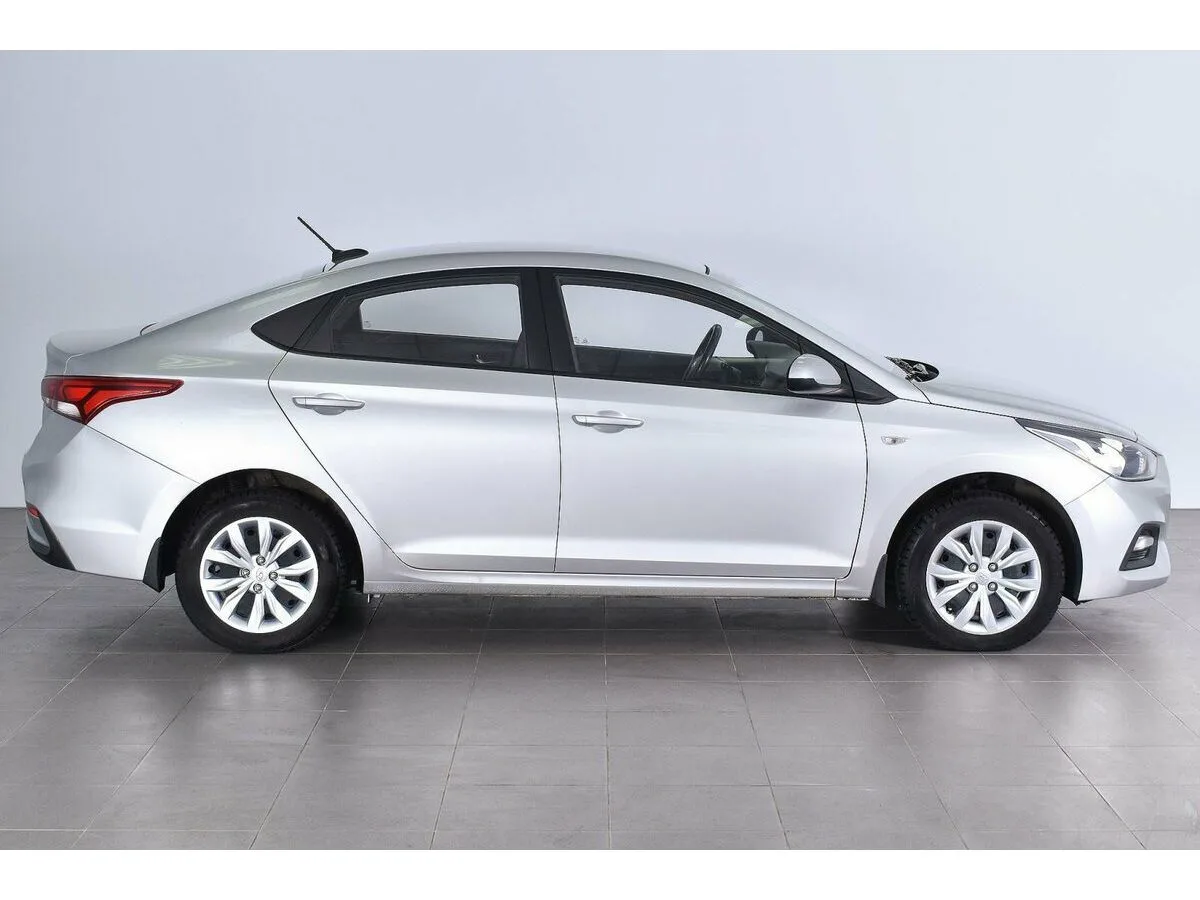Hyundai Solaris II · Active Plus — фото 4