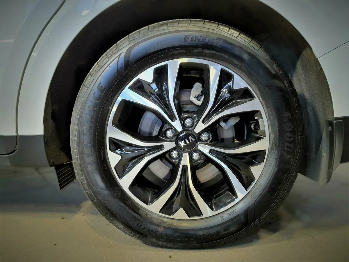 Kia Carnival IV · Prestige — фото 5