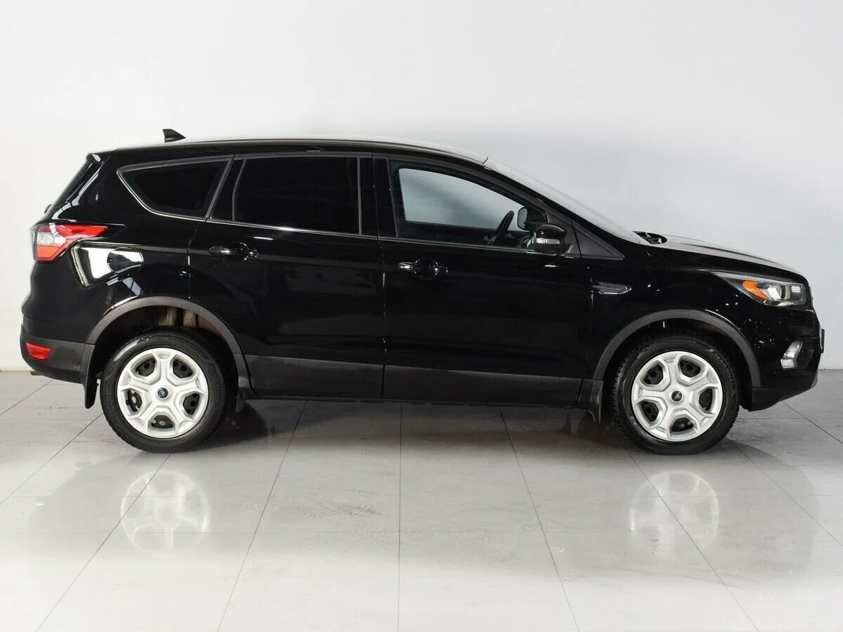 Ford Kuga II Рестайлинг · Titanium — фото 4