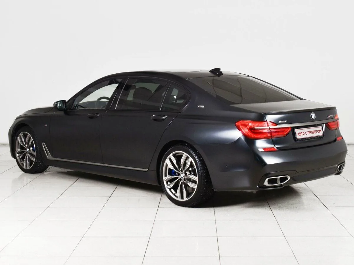 BMW 7 серии VI (G11/G12) · M760Li xDrive — фото 3