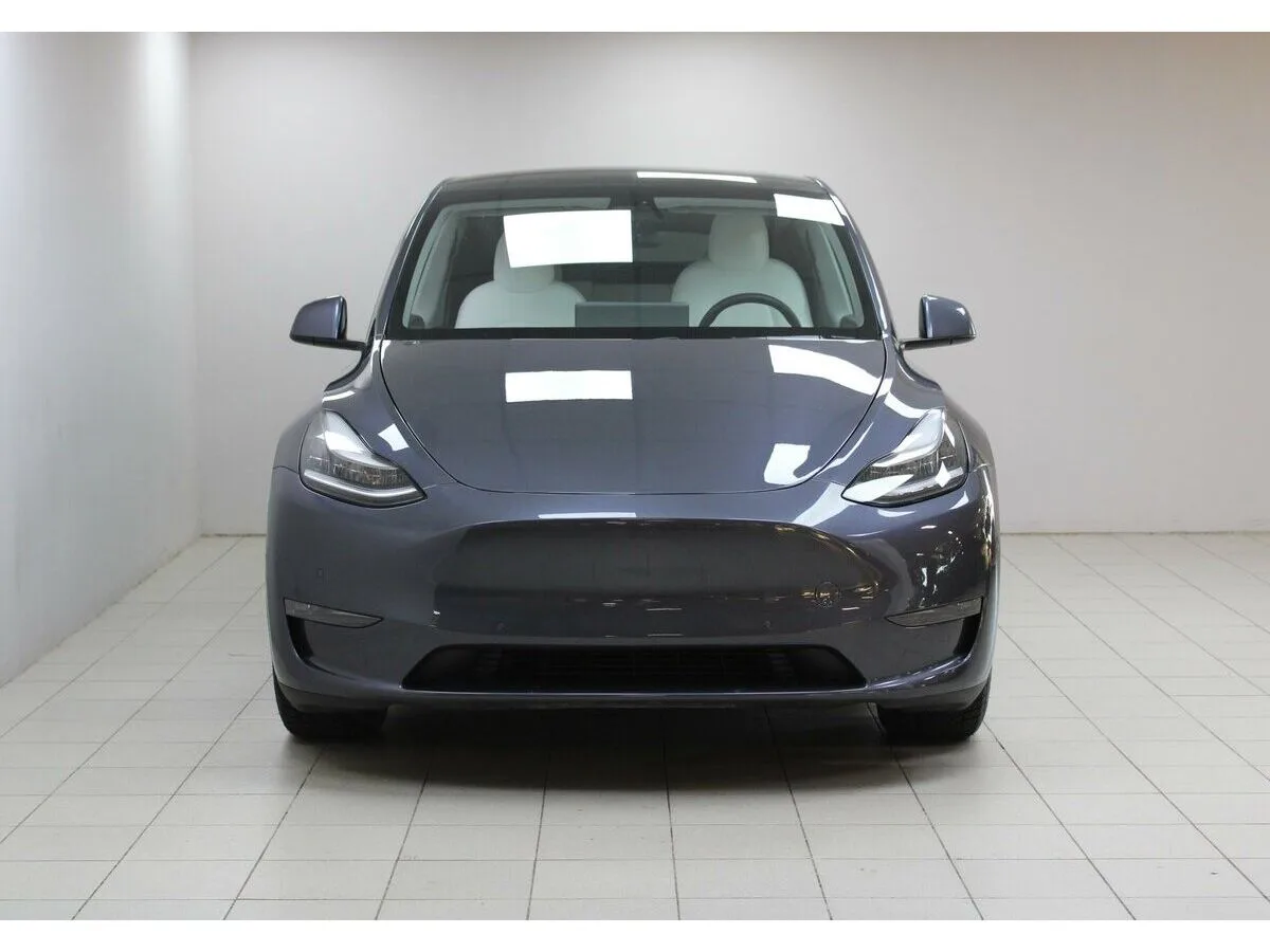 Tesla Model Y I — фото 2