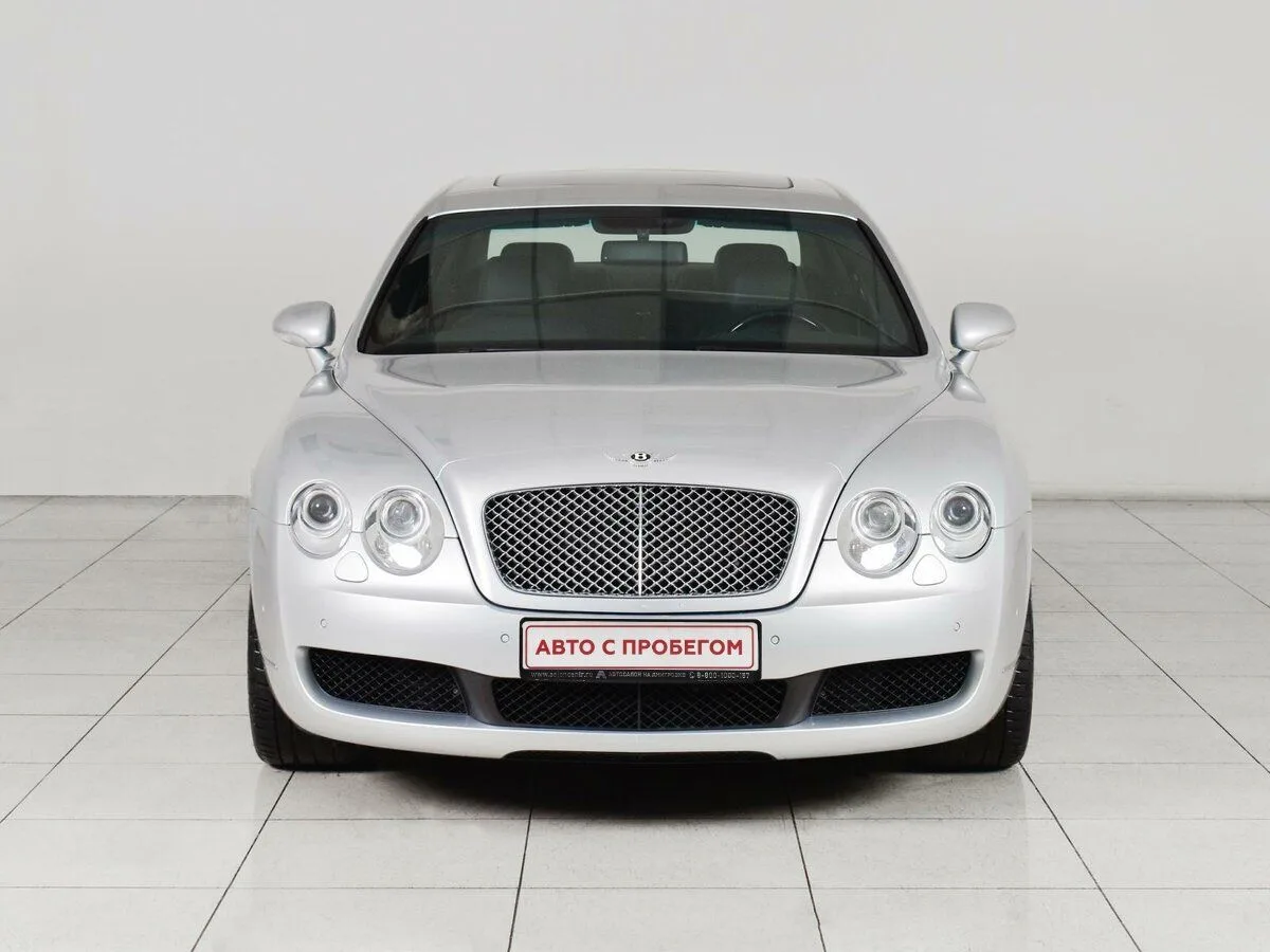 Bentley Continental Flying Spur — фото 2