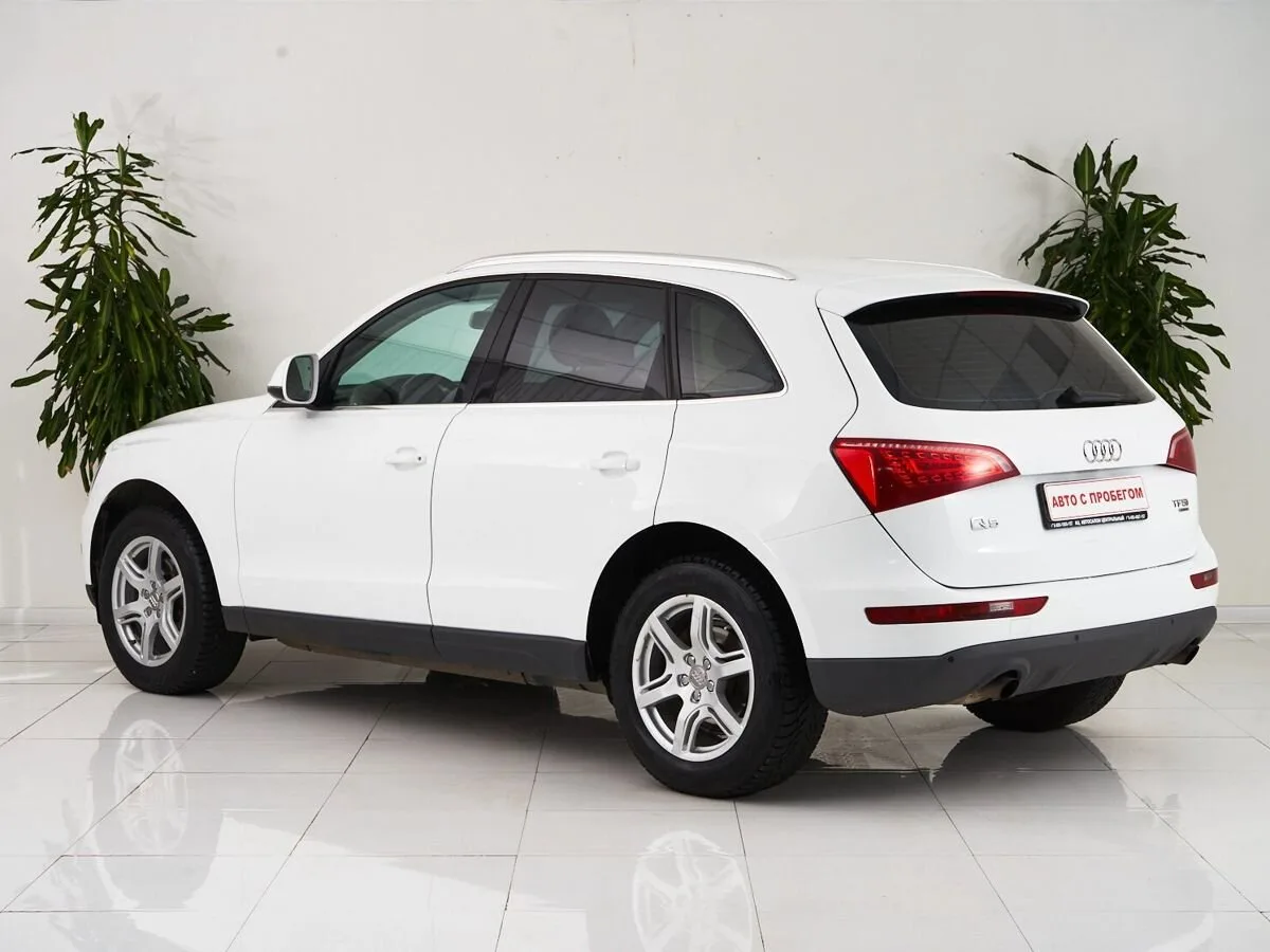 Audi Q5 I (8R) — фото 4