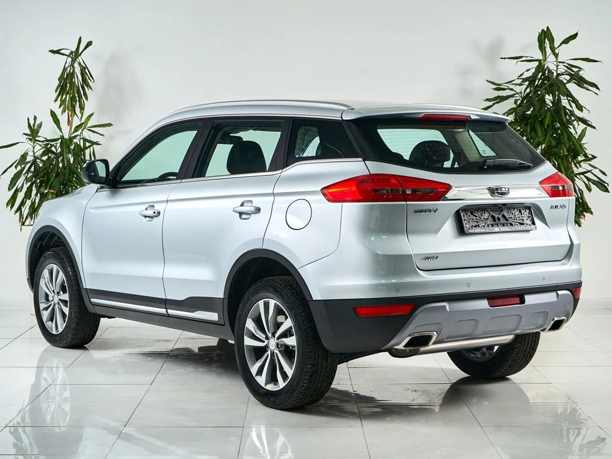 Geely Atlas I — фото 5
