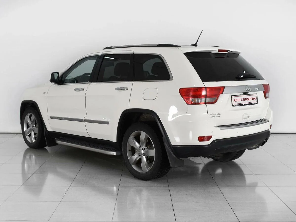 Jeep Grand Cherokee IV (WK2) — фото 3
