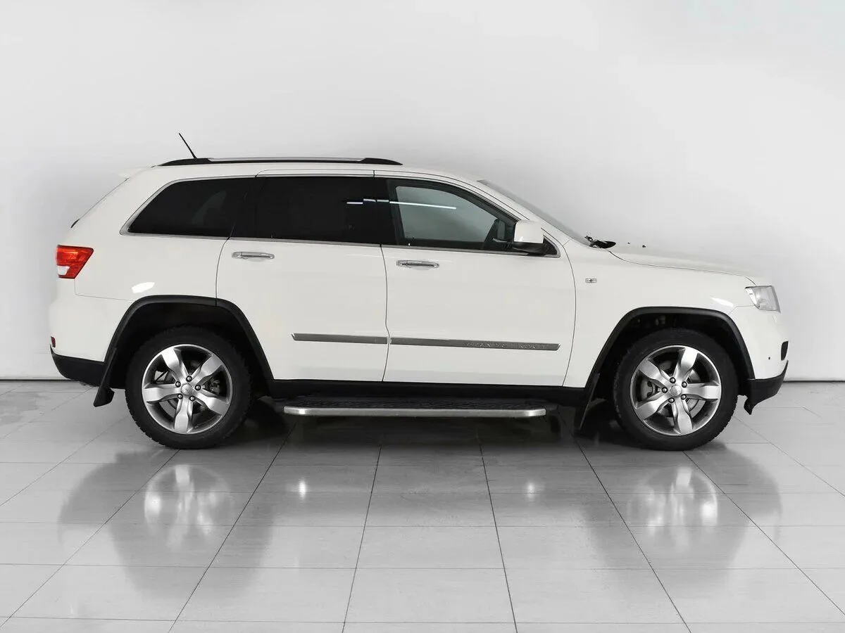 Jeep Grand Cherokee IV (WK2) — фото 5
