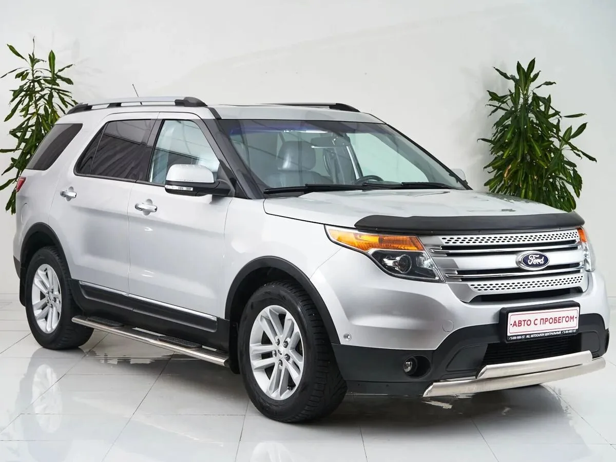 Ford Explorer V · Limited — фото 3