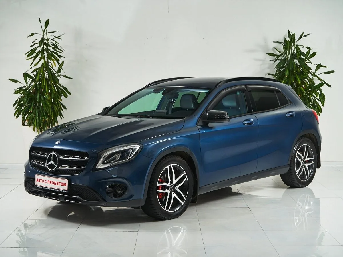 Mercedes-Benz GLA I (X156) Рестайлинг · GLA 200 Urban Night Edition