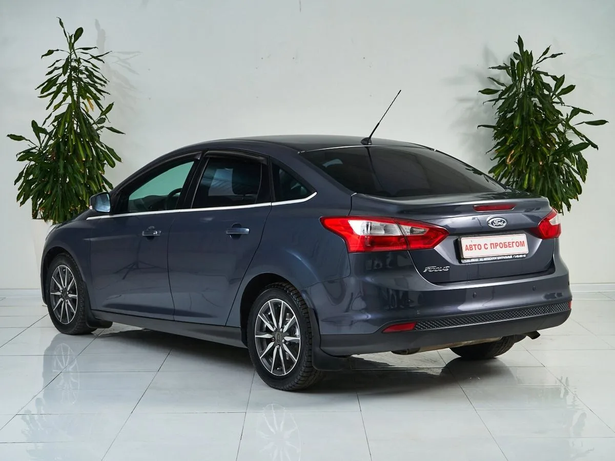 Ford Focus III — фото 4
