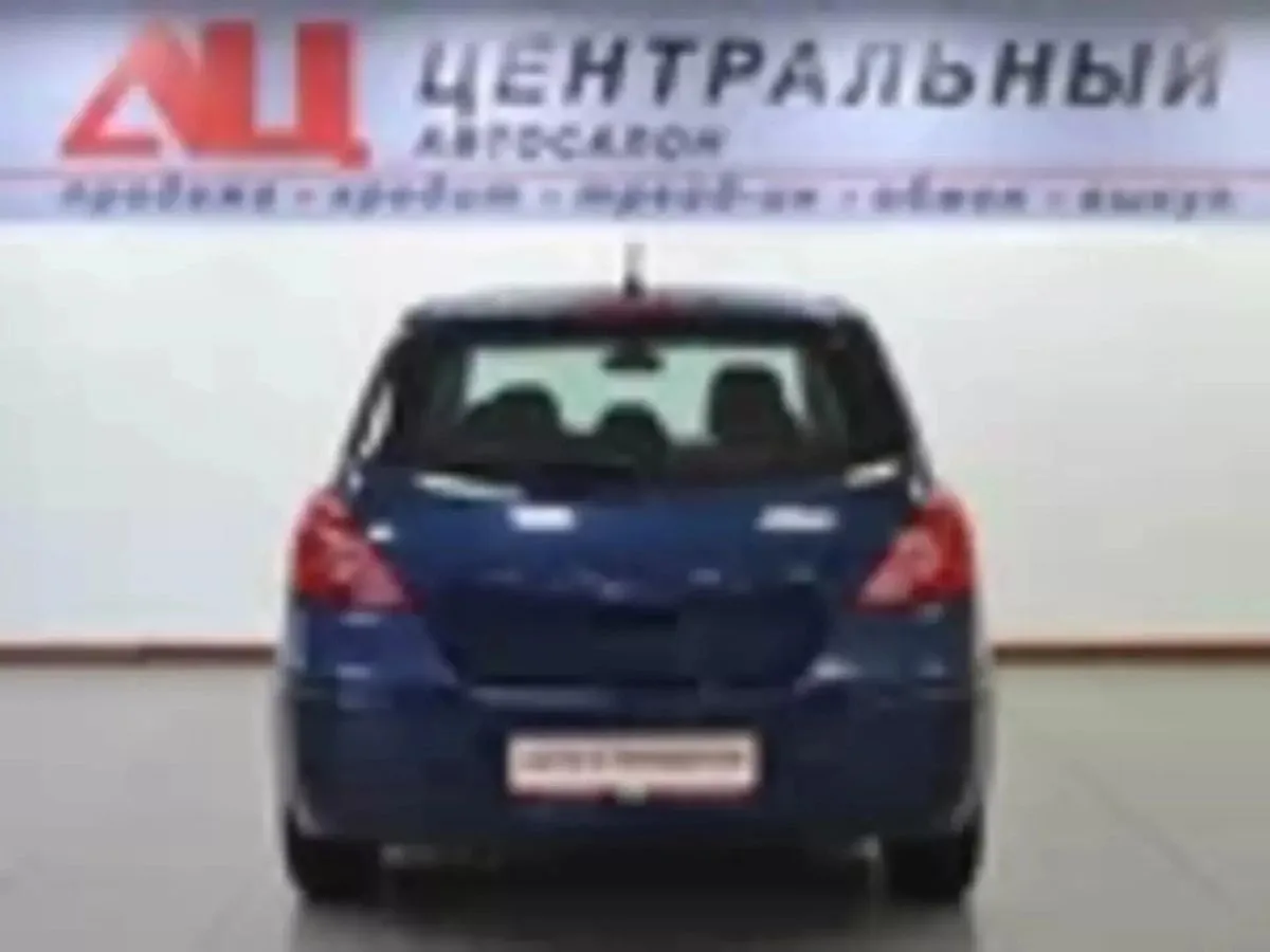 Nissan Tiida I — фото 4