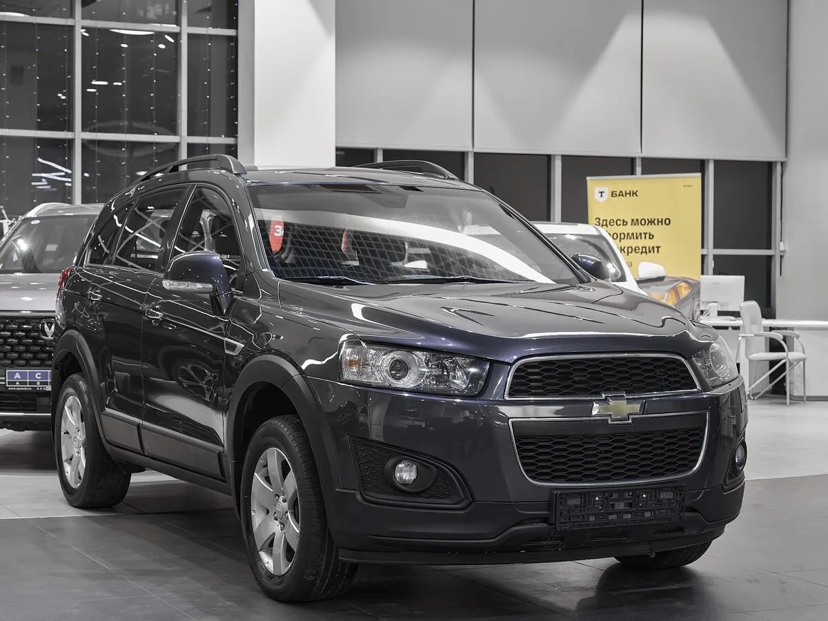 Chevrolet Captiva I Рестайлинг 2 · LT 5 мест