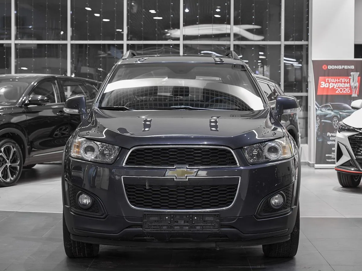 Chevrolet Captiva I Рестайлинг 2 · LT 5 мест — фото 2