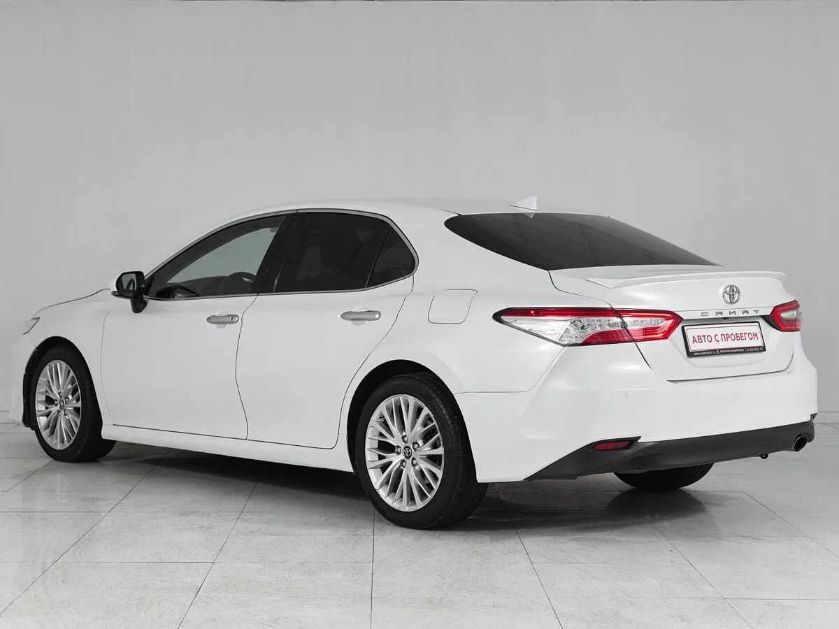 Toyota Camry VIII (XV70) · Классик — фото 4