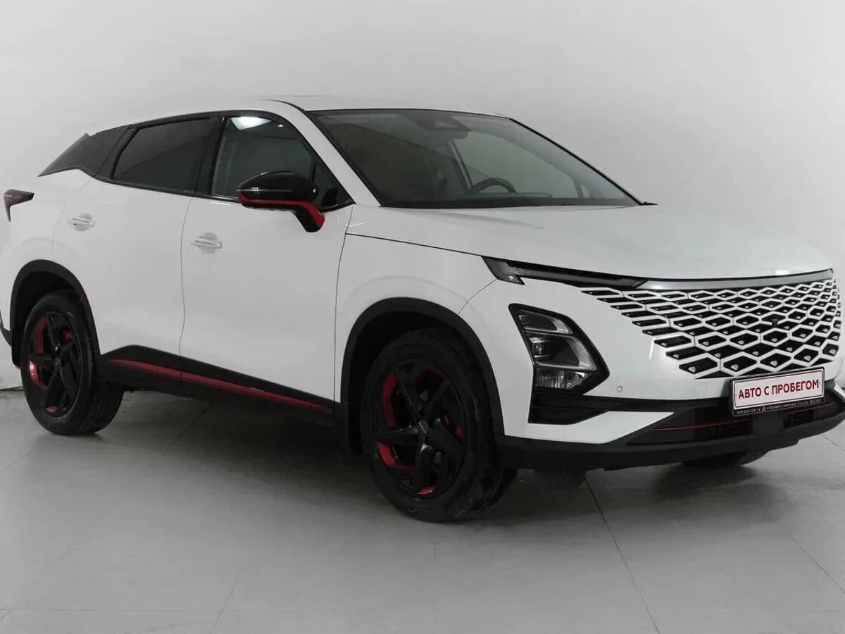 Omoda C5 I · Ultimate