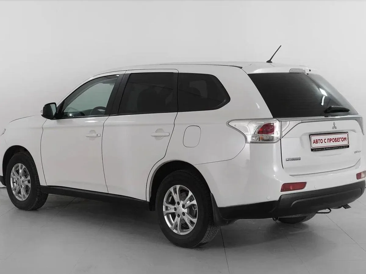 Mitsubishi Outlander III · Inform — фото 2