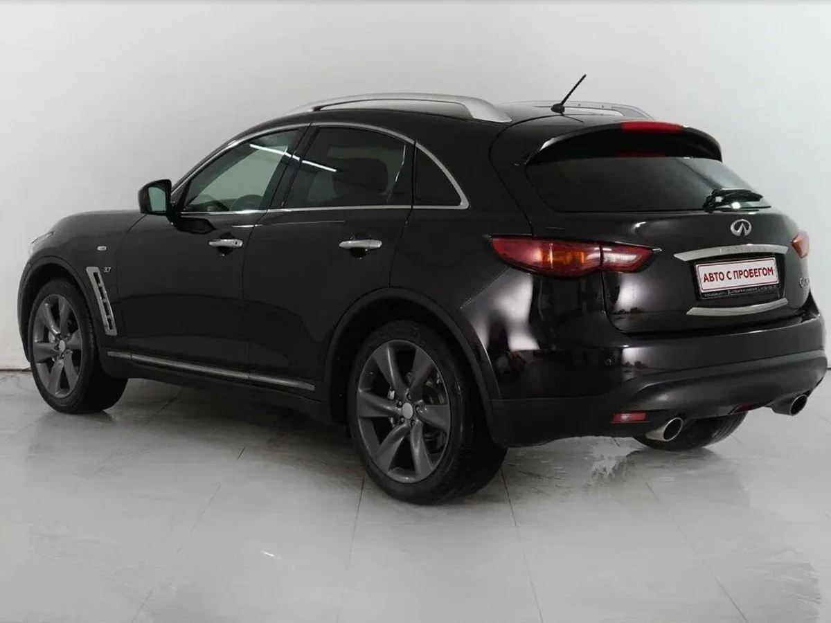 Infiniti QX70 Sport — фото 2