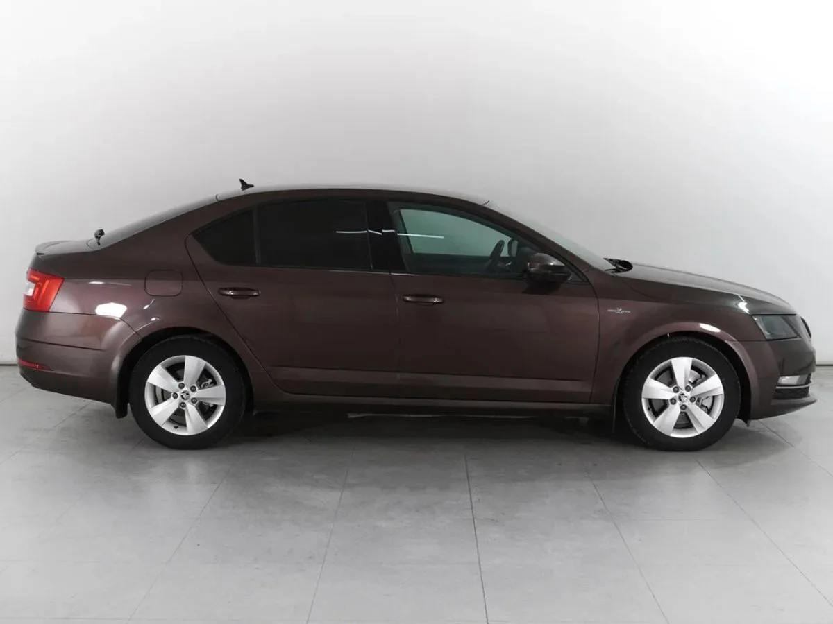 Skoda Octavia III (A7) Рестайлинг · Ambition — фото 5