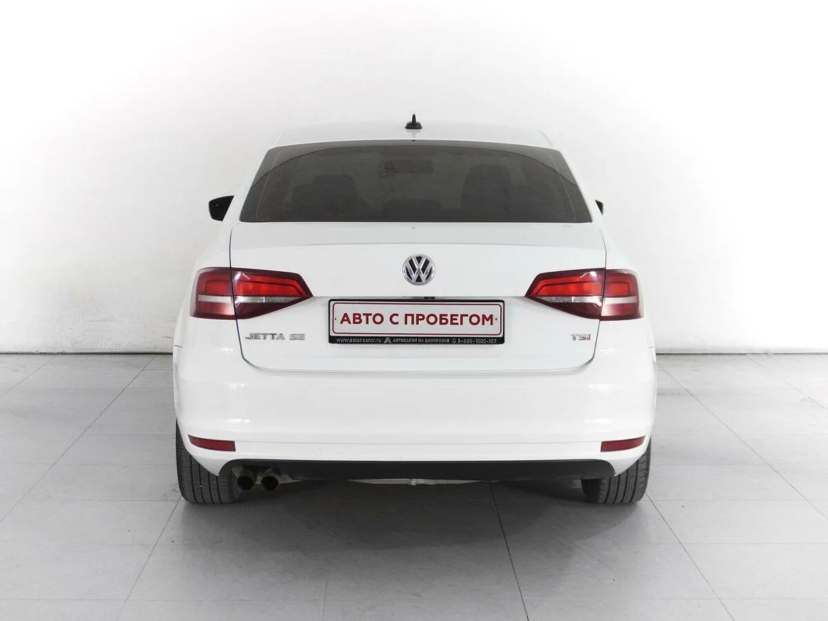 Volkswagen Jetta VI Рестайлинг · Highline — фото 4